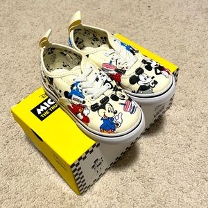 VANS (Disney) Mickey’s Birthday